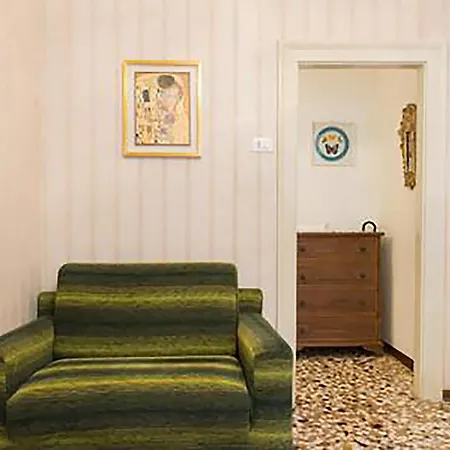 Apartment Near Biennale Theatre Venice Exterior photo